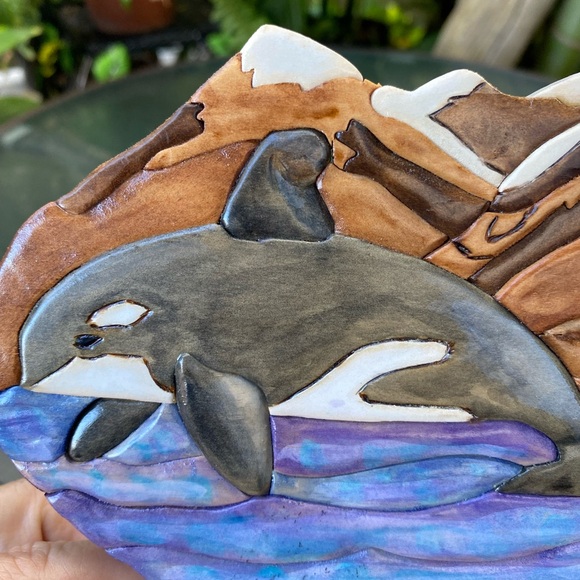 Beautiful Wood Art Of Whale & Scenic Landscape - Picture 3 of 6